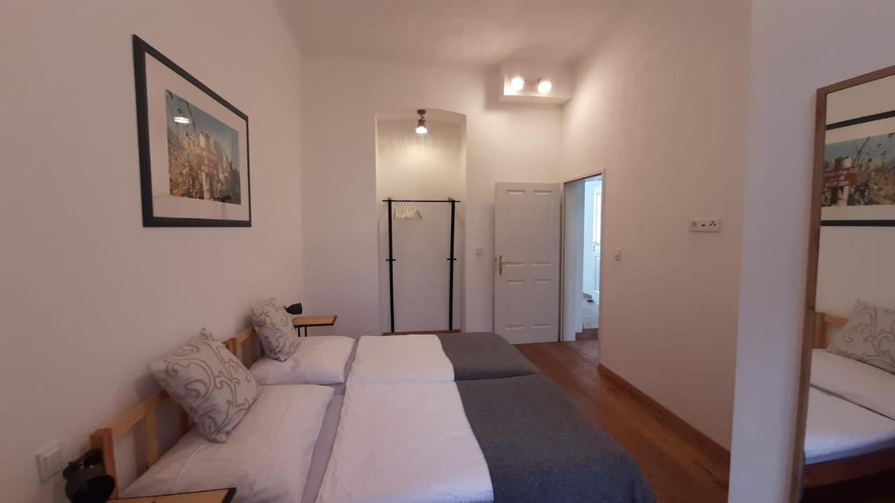Pia'S Gardenview Viena Exterior foto